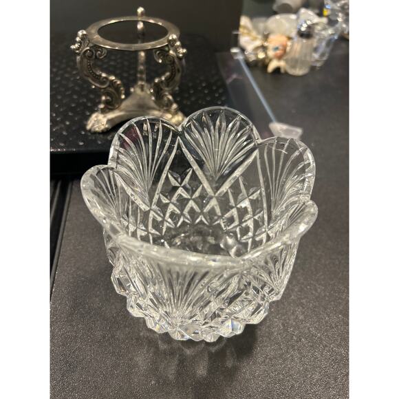 Godinger Lead Crystal Candle Holder - Picture 4 of 4